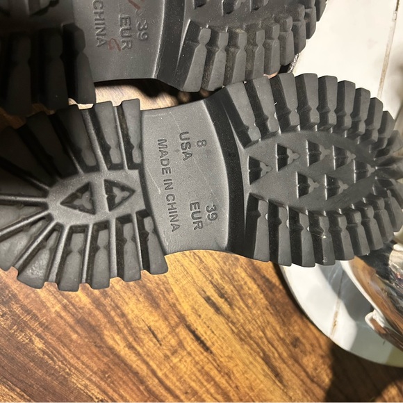 Jeffrey Campbell Black Platform Mules with Chunky Sole - Picture 5 of 5